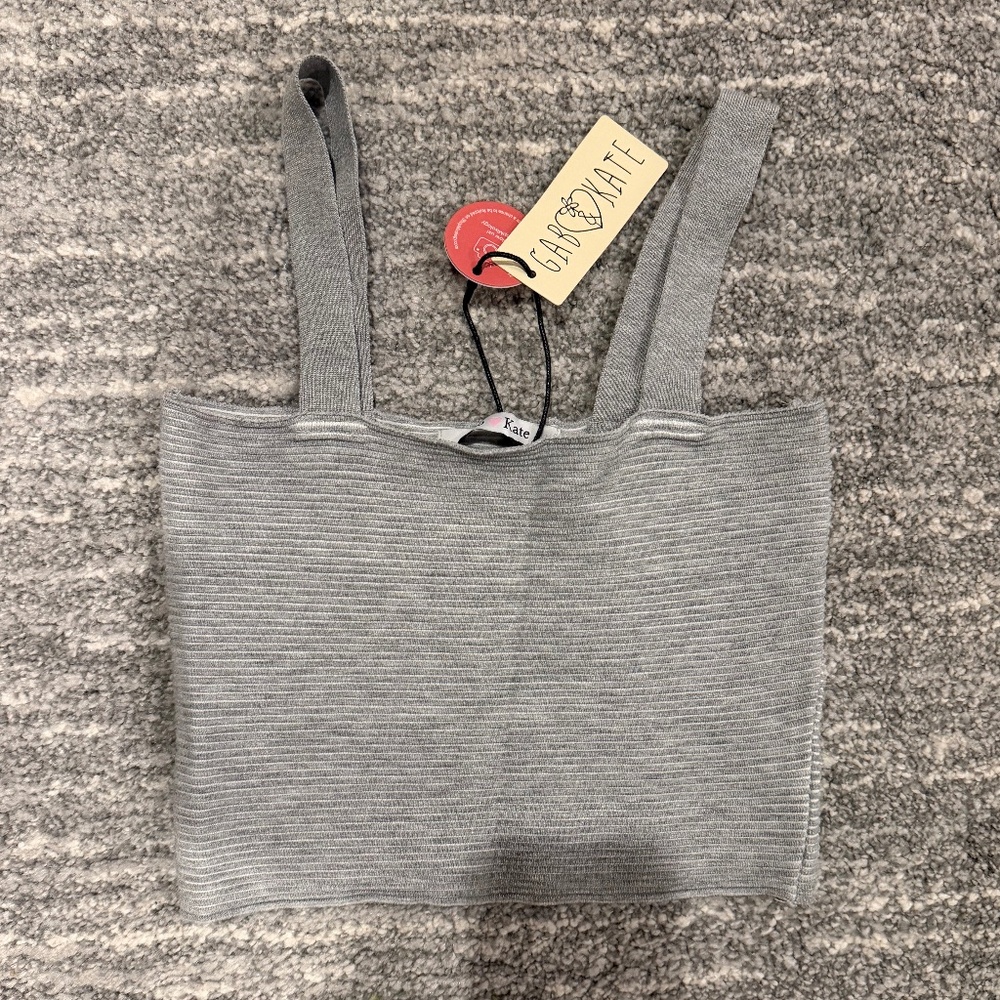 NWT Gab & Kate Grey Cropped Top Size S/M